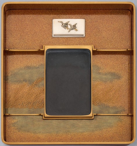  - Japanese set of a writing table (bundai) and writing box (suzuri) 