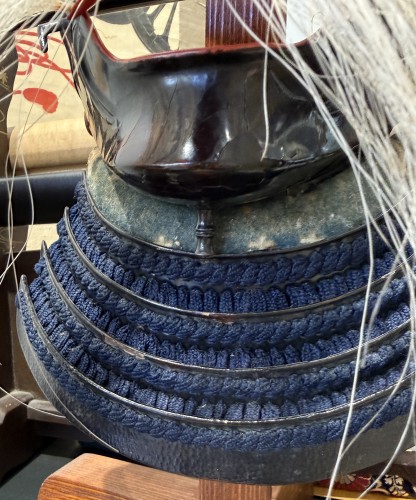 XVIIIe siècle - Menpo, tengu masque d'armure de samouraï, en fer laqué brun