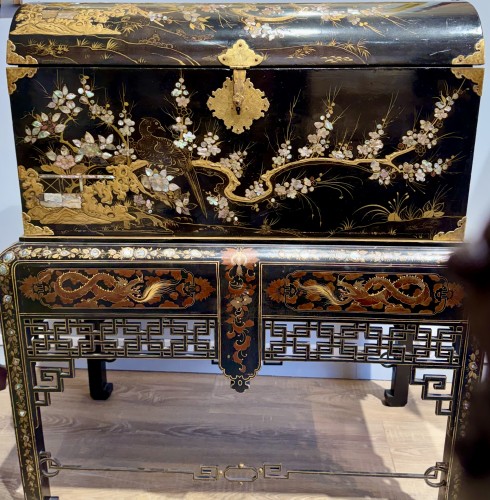 Important coffre japonais dit Namban - Fin Momoyama début Edo - Arts d