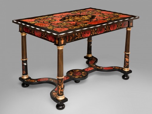 Franco-flemish centre table - 