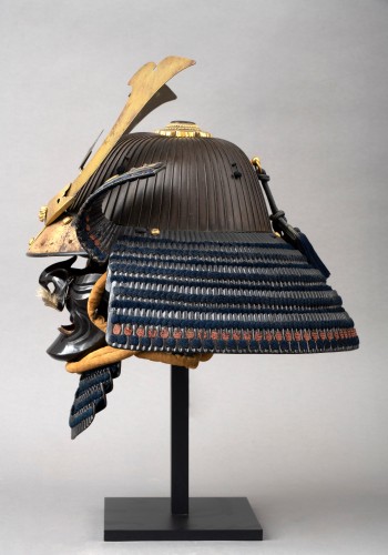 An iron Kabuto sujibachi with 62 plates - Asian Works of Art Style 