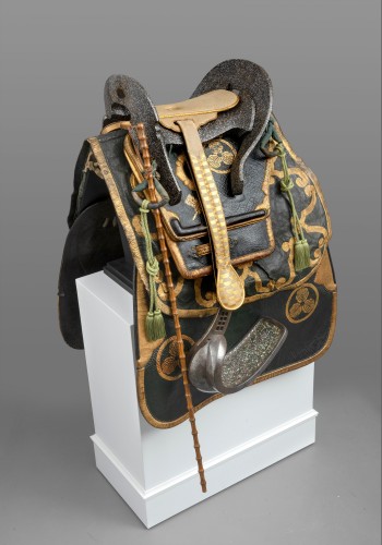 Asian Works of Art  - Japanese Kura bene