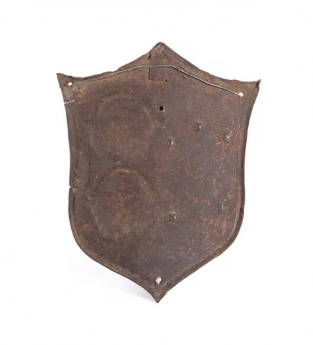 Metalworker&#039;s workshop shield - Curiosities Style Louis XIII