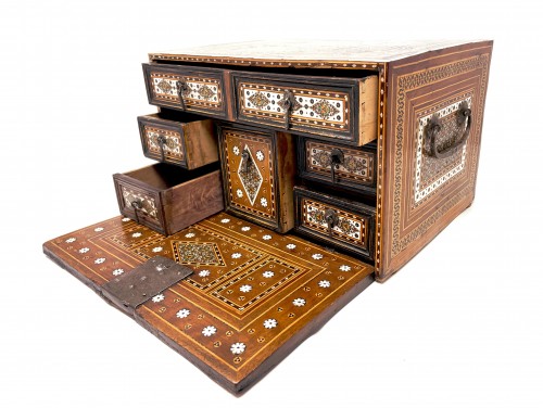 Gujarat Sindh table cabinet - 