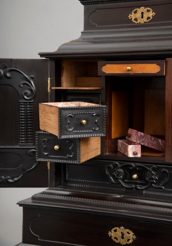 17th century - A rare augsburg jewelry cabinet