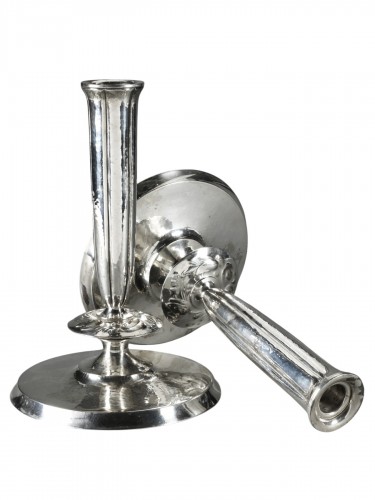 M.H. Wilkens &amp; Söhne - A pair of Art Deco silver candelabras