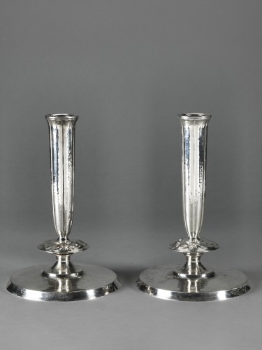 Lighting  - M.H. Wilkens &amp; Söhne - A pair of Art Deco silver candelabras