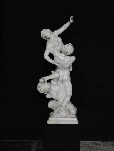 Groupe en marbre d'après Giambologna, "L'enlèvement des Sabines", Naples 19e siècle - Sculpture Style Napoléon III