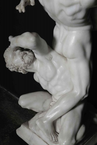 Groupe en marbre d'après Giambologna, "L'enlèvement des Sabines", Naples 19e siècle - Uwe Dobler Interiors