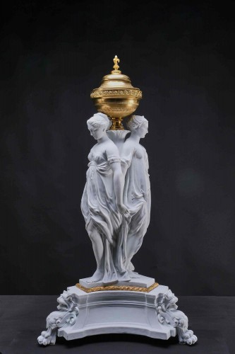 Napoléon III - Les trois Grâces, important groupe en biscuit de porcelaine -  Manufacture de Sèvres fin 19e