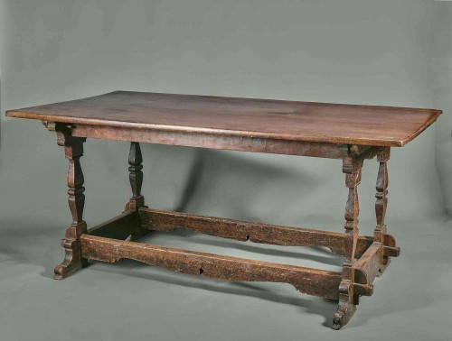 Old Walnut Table In Its Original State, Tuscany Late 17th Century - Furniture Style Louis XIII