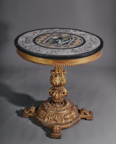 Restauration - Charles X - Carved and gilded gueridon with a Pietra Dura top, Rome around 1840