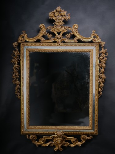 Antiquités - Important Mirroir sculpté et doré d'epoque Louis XVI, Lombardie 1780