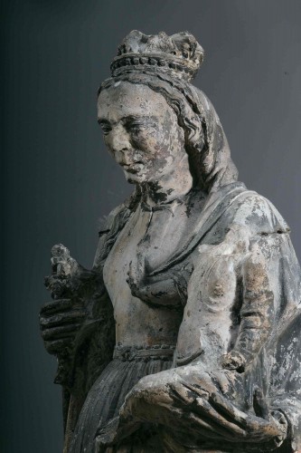 Sculpture  - Virgin In Limestone Stone With Remains Of Old Colors, Probably Burgundy, 16