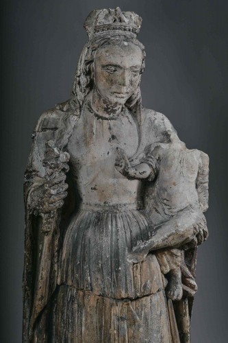 Vierge en pierre calcaire avec restes d'anciennes couleurs, Probablement Bourgogne, 1 - Renaissance