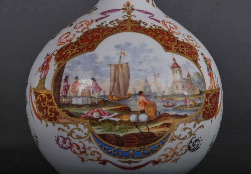 Paire de vases bouteilles, marque sous glaçure "Augustus Rex", probablement Saxe 19e - Restauration - Charles X