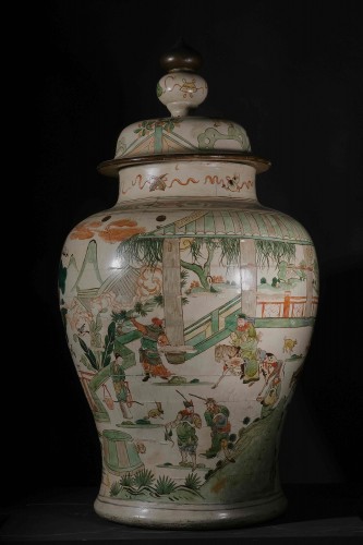 Paire de grands vases en bois avec décoration en laque - Objet de décoration Style 