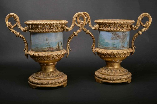 Paire des vases en bois doré et cachepots en tôle peinte, Rome 1780 - Uwe Dobler Interiors