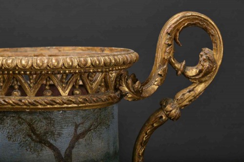 Antiquités - Paire des vases en bois doré et cachepots en tôle peinte, Rome 1780