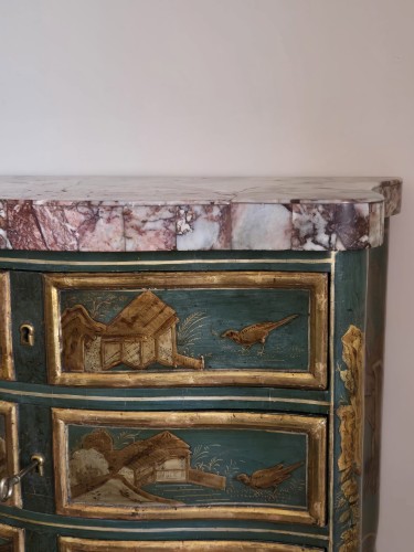 Furniture  - Small Lacquered Chest Of Drawers With Chinese Scenes, Piedmont 18th Centur