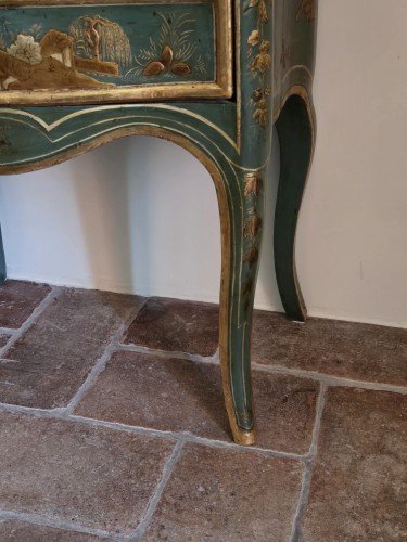 Small Lacquered Chest Of Drawers With Chinese Scenes, Piedmont 18th Centur - Louis XV