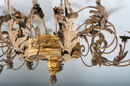 Large Italian Chandelier In Gilded Wood And Wrought Iron, Tuscany 18th  - Louis XIV