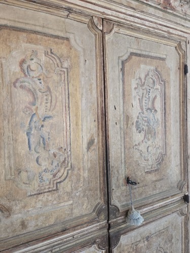 Important armoire peint, Genes fin 17e - Uwe Dobler Interiors