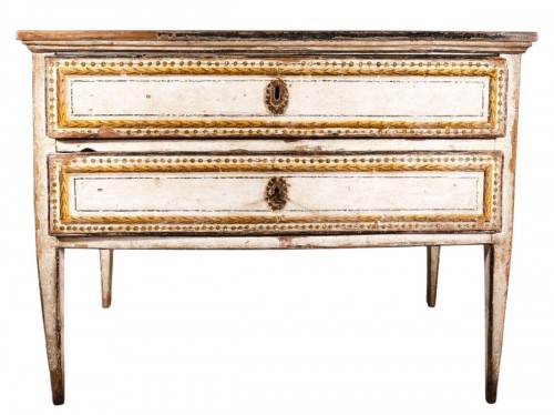 Tuscany chest of drawers,, circa1800