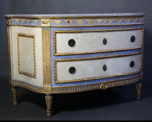 Pietmontese Painted And Gilted Commode , Turin circa 1780 - Furniture Style Transition