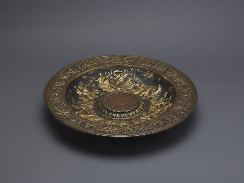 Grande assiette en relief, Piémont vers 1850 - Renaissance