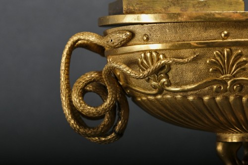 Decorative Objects  - Inkwell, Large Oil Lamp &quot;Psyche à l&#039;aiguières&quot; after Percier et Fontaine, Paris 1810 