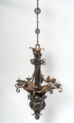 19th century - Pair of wooden chandeliers with applied and painted iron sheet, Italy, 19th