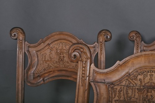 Suite de six chaises probablement Lorraines, 18e siècle - Régence