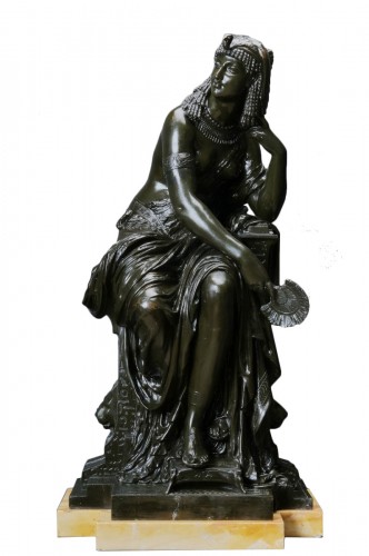Cléopâtre, grande statue en bronze patiné fin 19e