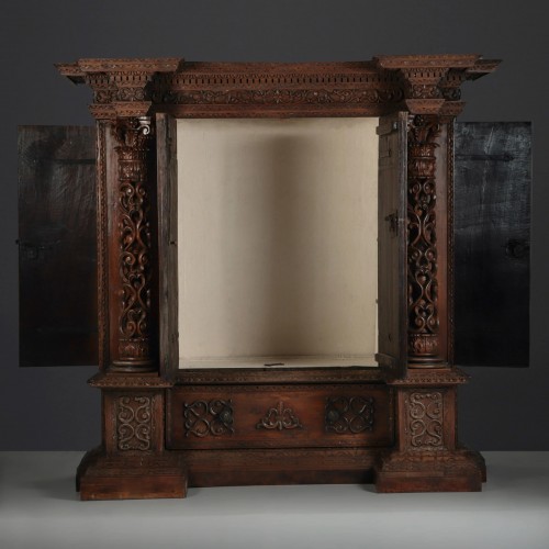 Furniture  - Baroque Italian Armoire 