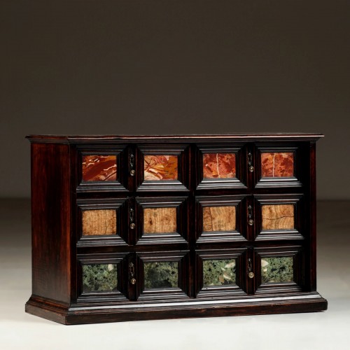 Cabinet de table en marbre du XIXe siècle - Mobilier Style 