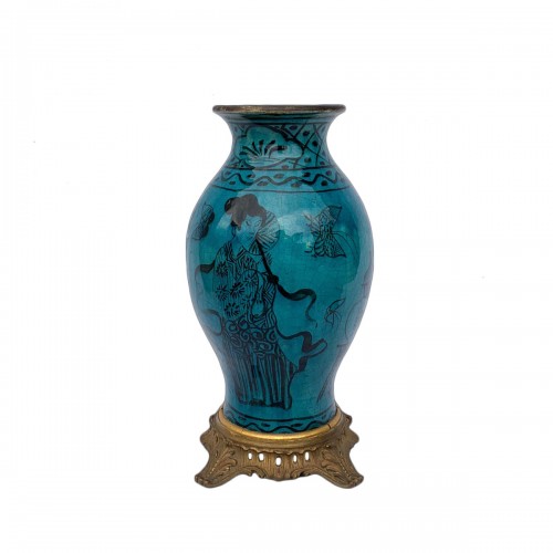 Persian turquoise vase with Chinese motifs, XVthI Century
