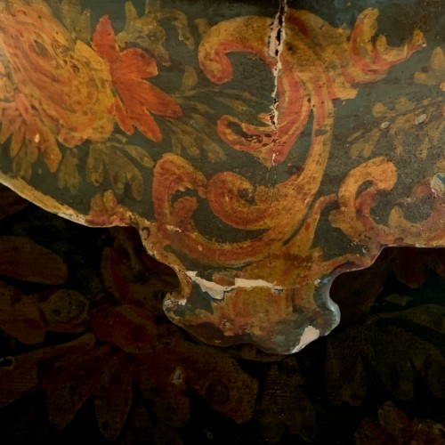 Antiquités - Boite à decor de chinoiseries, travail vénitien du milieu du XVIIIe siècle