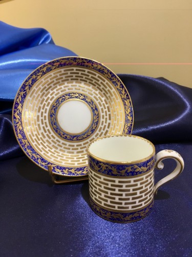 Sèvres porcelain litron cup - 