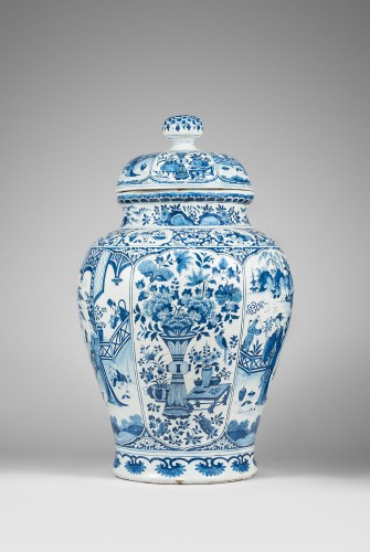 Vase couvert en faïence de Delft - Céramiques, Porcelaines Style 