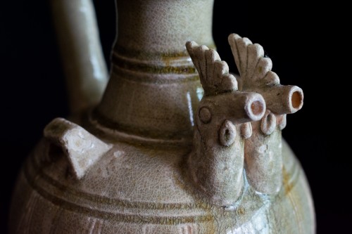 White-glazed double chicken-head ewer, Tang Dynasty, China - Asian Works of Art Style 