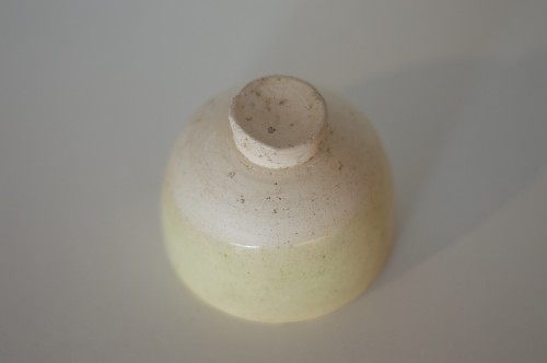 Earthenware white clay cup with white glaze, Northern Zhou or Sui Dynasty ( - 