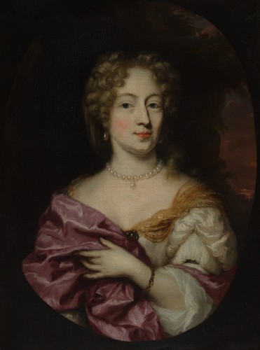 Antiquités - Portrait of a Lady - Nicolaes Maes (1634–1693)