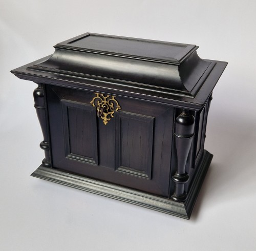 Ebony Table Cabinet With Silver Foil Interior Antwerp c.1650 - 