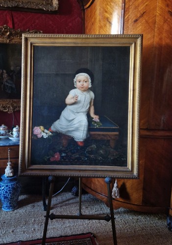 Antiquités - Portrait d'enfant, école française vers 1820