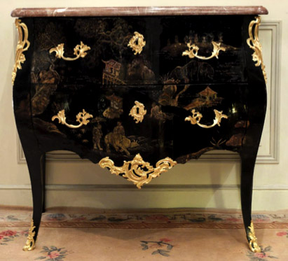 Commode en laque de Chine