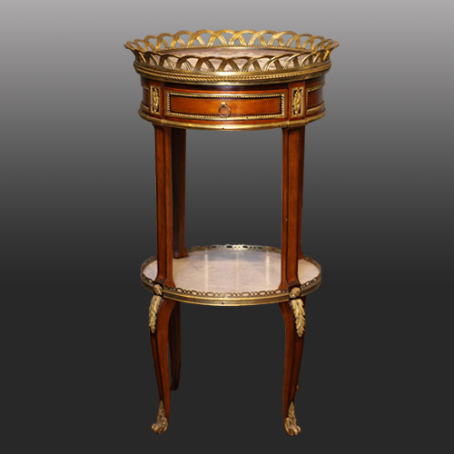 Table Chiffonière de Carlin