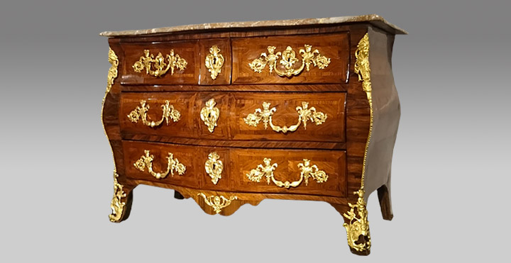 Delaitre Louis : Commode Tombeau