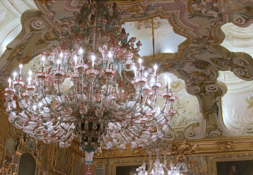 Palais Gangi - Lustre de Murano